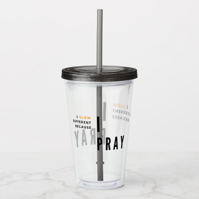 Water tumbler with grey lid and straw (Front)