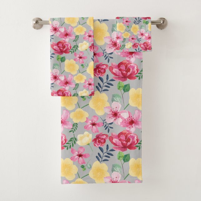 Watercolor botanical Flowers Towel (Insitu)