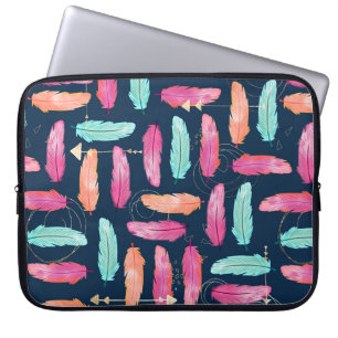 Watercolor feathers seamless boho pattern with fea laptop sleeve