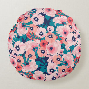 Watercolor Floral Bouquet: Vintage Peonies. Round Cushion