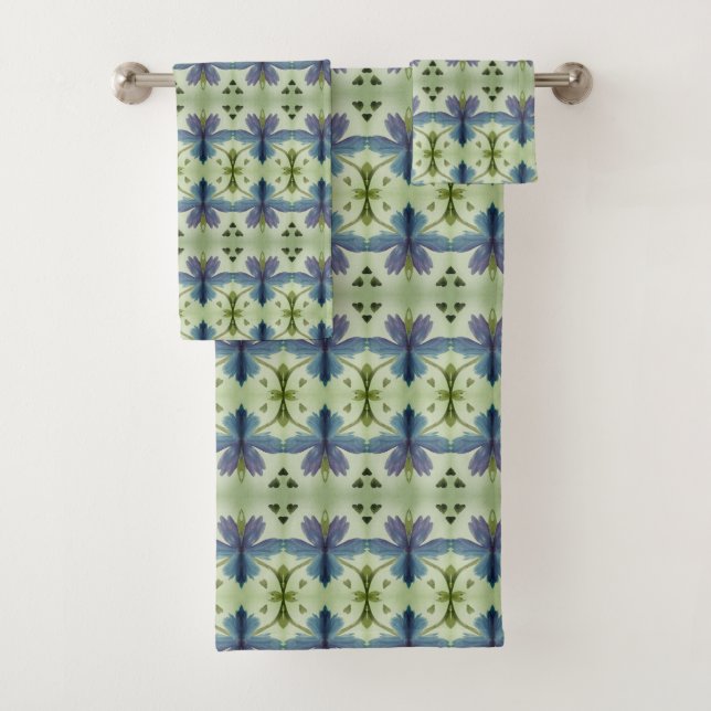 Watercolor Floral Towel Set With Navy And Greens (Insitu)