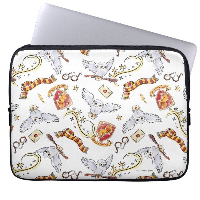 Watercolor GRYFFINDOR™ Hedwig Pattern Laptop Sleeve (Front)