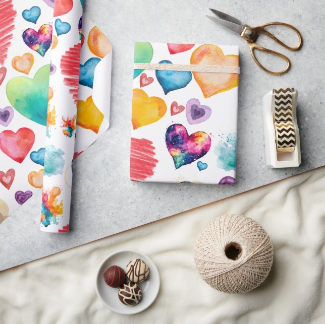 Watercolor Hearts Style Wrapping Paper (Crafts)