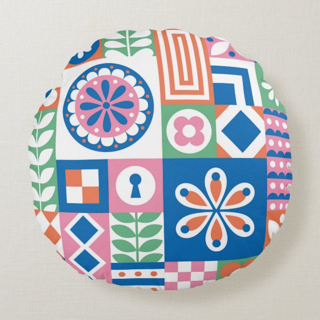 Watercolor isolated illustration of green kiwi fru round cushion (Front)