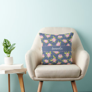 Watercolor Pattern with Delicate Pink Round Pillow