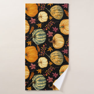 Watercolor Pumpkins: Autumn Seamless Pattern. Bath Towel