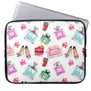 Watercolor seamless fashion glamour pattern on whi laptop sleeve