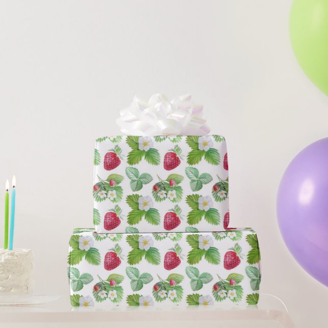 Watercolor Strawberry Pattern Wrapping Paper (Party Gifts)