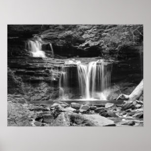 Waterfall in black and white Print