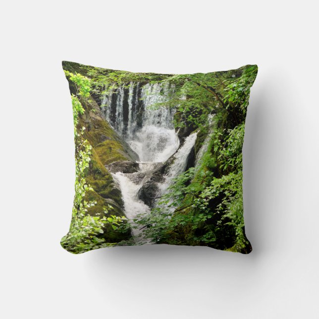 WATERFALLS  CUSHION (Front)