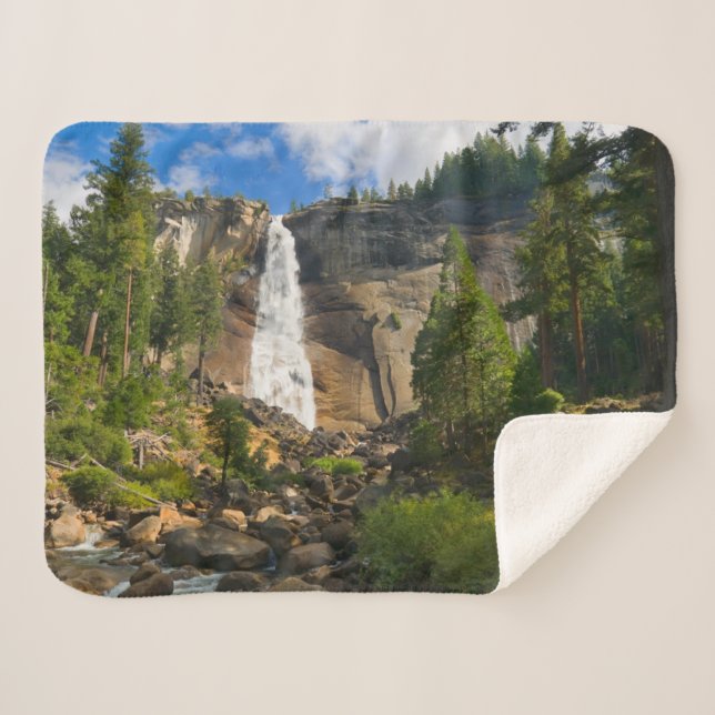 Waterfalls | Yosemite National Park Sherpa Blanket (Front (Horizontal))