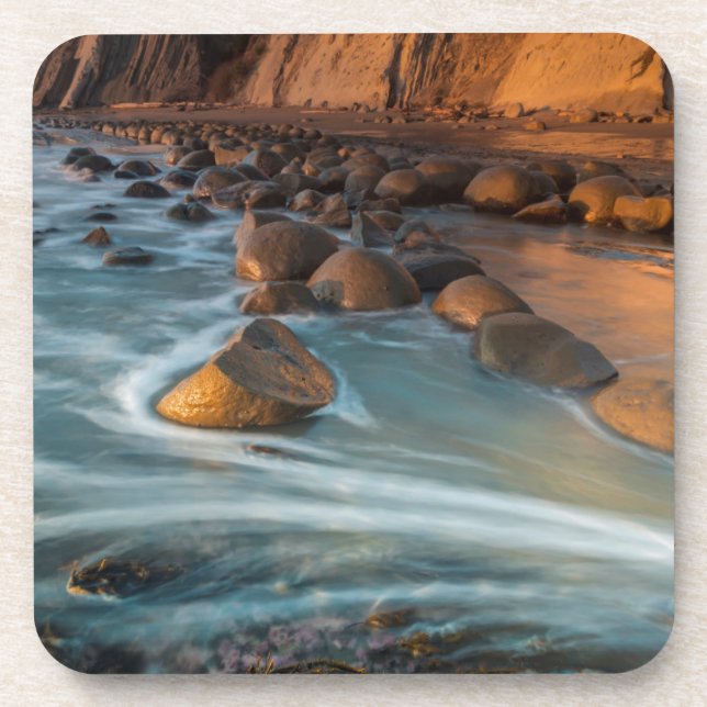 Wave along the beach, California Coaster (Front)