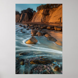Wave along the beach, California Poster