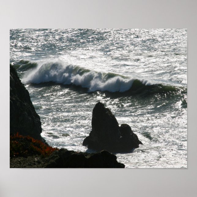 Waves Crashing, San Fransisco Bay Poster (Front)