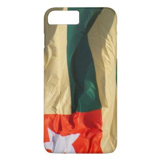Waving Flag of Togo iPhone 8 Plus/7 Plus Case
