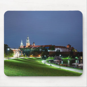 Wawel castle at night in Krakow, Poland Mouse Mat