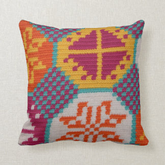 Wayuu MoJo pillow