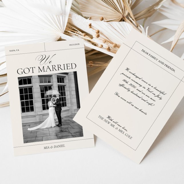 We Got Married Vintage Wedding Announcements Card (We Got Married Vintage Wedding Announcements Card)