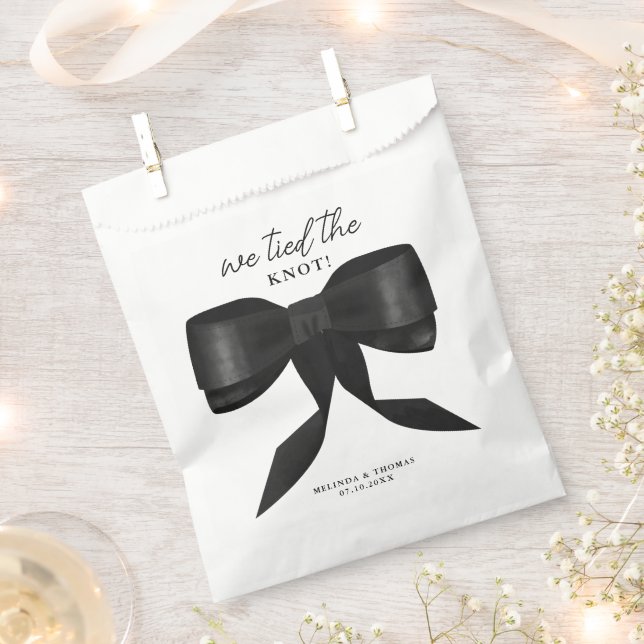 We Tied The Knot Black Bow Wedding Favour Bags (Clipped)