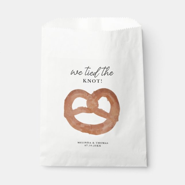 We Tied The Knot Pretzel Wedding Favour Bags (Front)