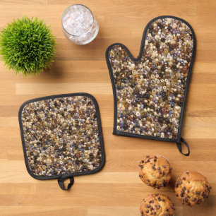 Wealth Of Seed Beads Oven Mitt & Pot Holder Set