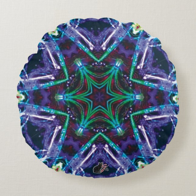 Weaver Kaleidoscope  Round Cushion (Front)