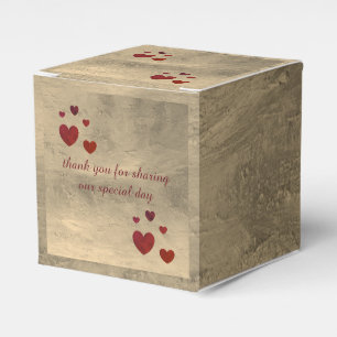 wedding cake box by dalDesignNZ