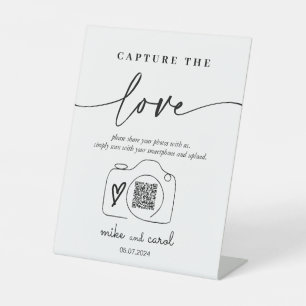 Wedding Capture The Love   Photo Sharing QR Code Pedestal Sign
