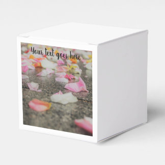 wedding confetti rose petal favour box