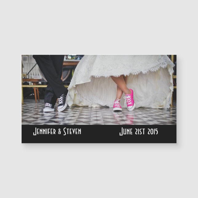 Wedding Couple in a Retro Style Fifties Diner (Front)