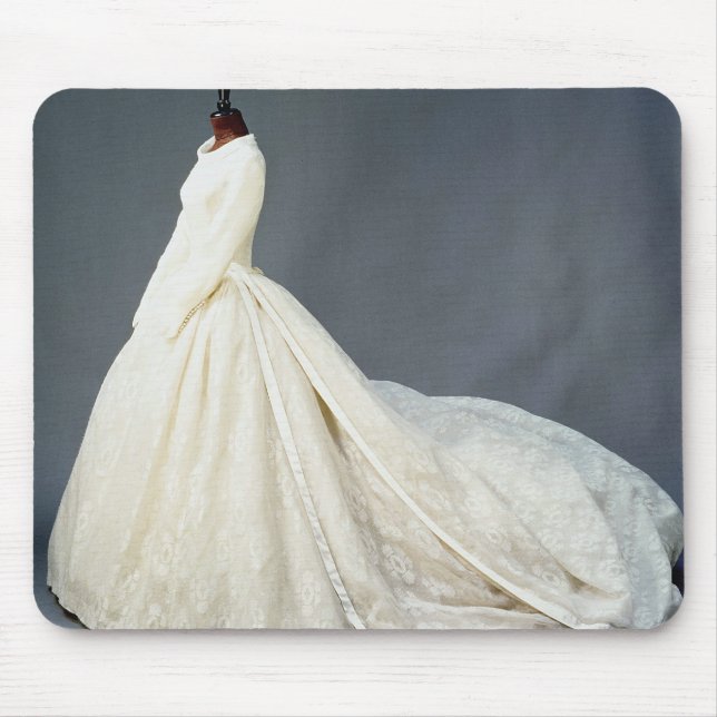 Wedding dress of Katharine Worsley Mouse Mat (Front)