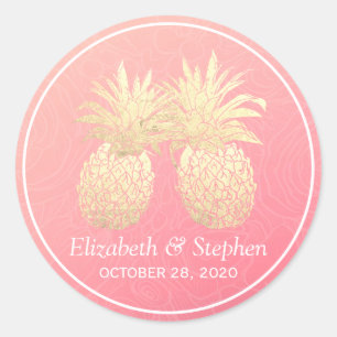 Wedding Favour Vintage Gold Foil Pineapple Couple Classic Round Sticker