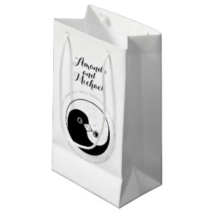 WEDDING GLOSSY GIFT BAG small. b/w YinYang doves