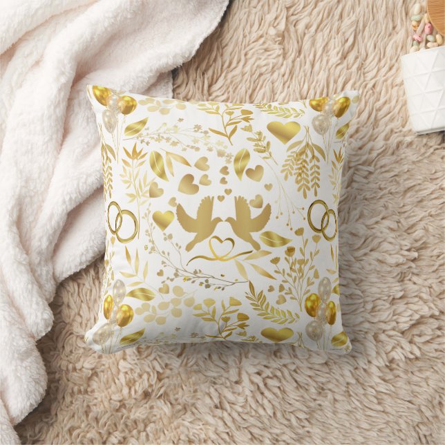 Wedding ornaments pattern in Gold 02 Cushion (Blanket)