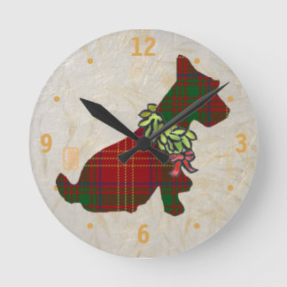 Wee Scottie Dog Merry Ruff! Ruff!w/#&dots Round Clock