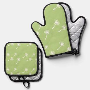 Weed Happens cute cynical dandelion Funny Vintage Oven Mitt & Pot Holder Set