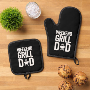 Weekend Grill Dad Funny BBQ Oven Mitt & Pot Holder Set