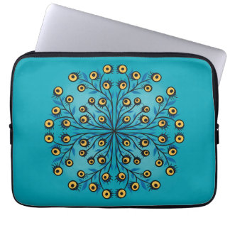 Weird Horror Creature Goth Fantasy Art With Eyes Laptop Sleeve