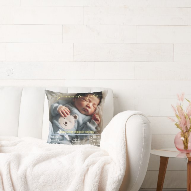 Welcome Baby | Custom Photo Newborn Stats Spanish Cushion (Couch)