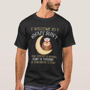 Welcome To Night Shift Nurse Retro Love Stethoscop T-Shirt