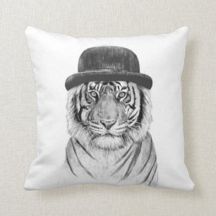 Welcome to the jungle cushion