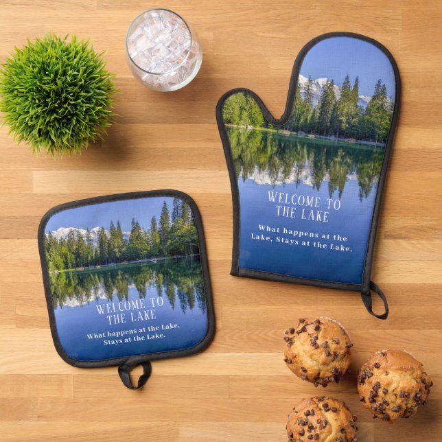  Welcome to The Lake Pine Tree Forest Oven Mitt & Pot Holder Set (Top Down)