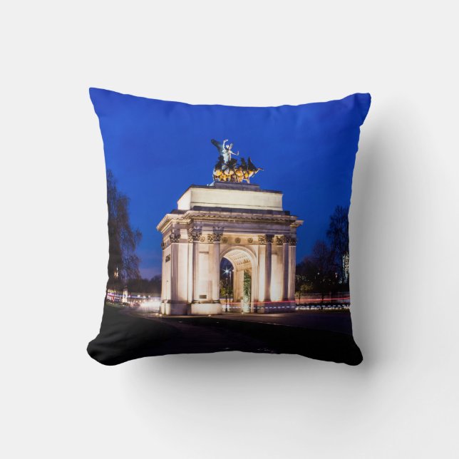 Wellington Arch Cushion (Front)