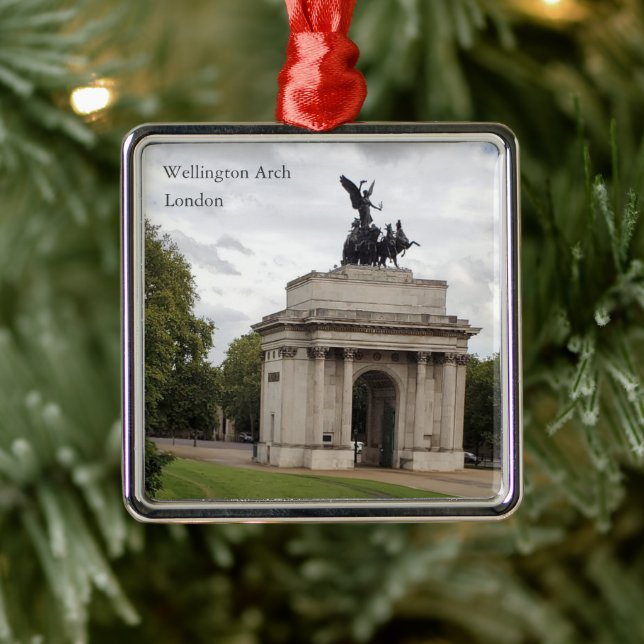 Wellington Arch London Metal Tree Decoration (Tree)