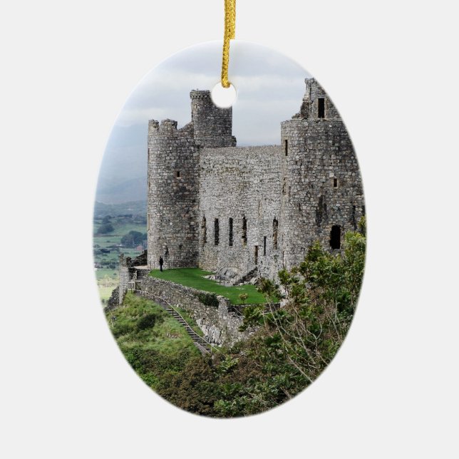 WELSH CASTLES CERAMIC TREE DECORATION (Front)