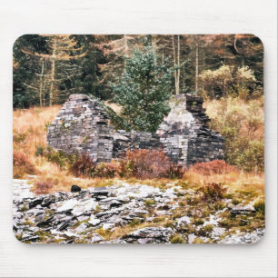 WELSH COTTAGES MOUSE MAT