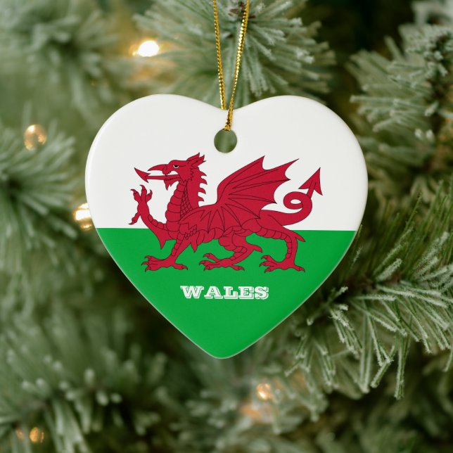 Welsh Heart, Welsh Flag Christmas, Wales Ceramic Tree Decoration (Tree)