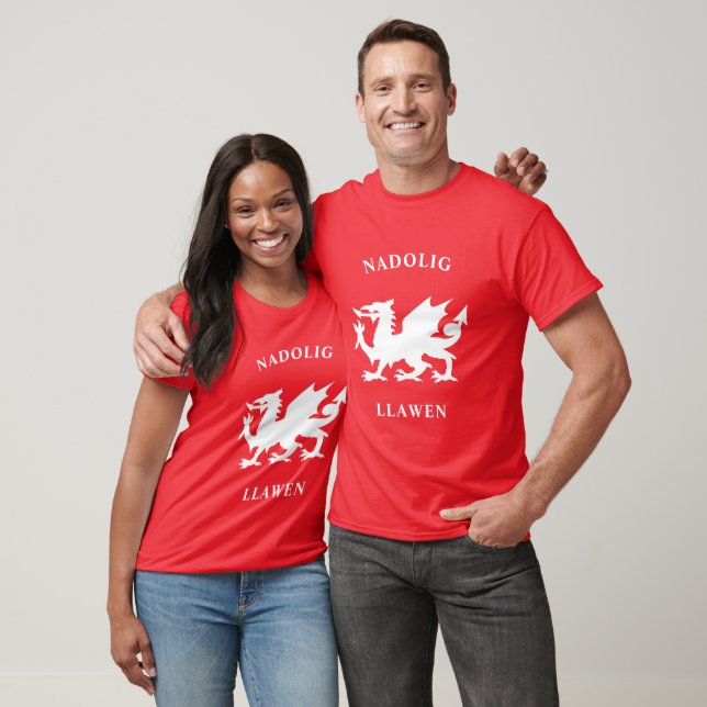 Welsh Merry Christmas Simple Celtic Nadolig Llawen T-Shirt (Unisex)