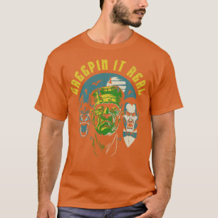 Werewolf Vampire Dracula Halloween Creepin It Real T-Shirt