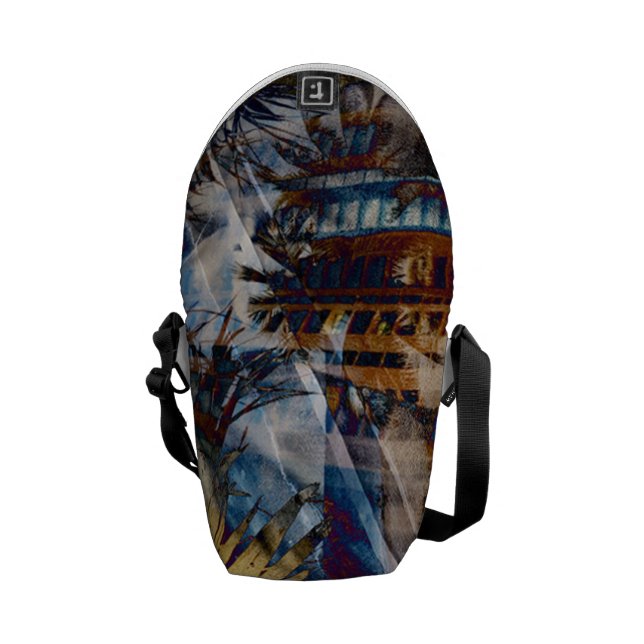 West Palm Courier Bag (Back Open)